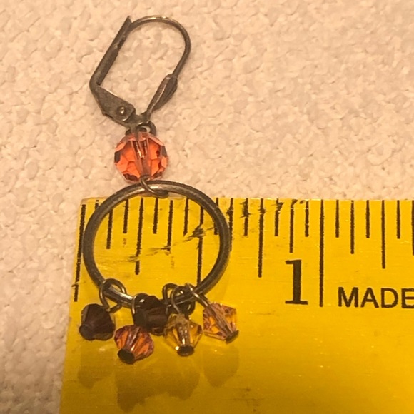 Antique Look Dangling Beaded Circle Earrings - Picture 5 of 5